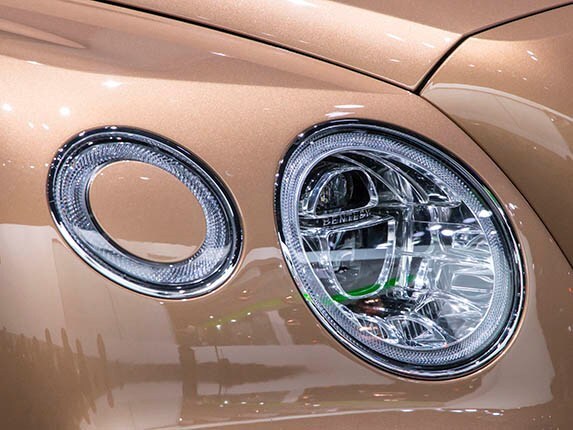2017 Bentley Bentayga Gets Real In Frankfurt Kelley Blue