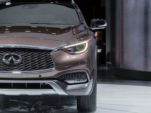 2017 Infiniti QX30 revealed - Kelley Blue Book