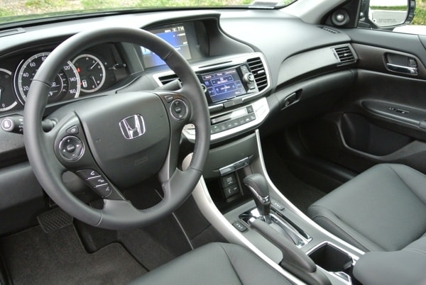 Kbb Short Answer Honda Accord Nissan Altima Or Toyota Camry Kbb Short Answer Honda Accord Nissan Altima Or Toyota Camry Kelley Blue Book