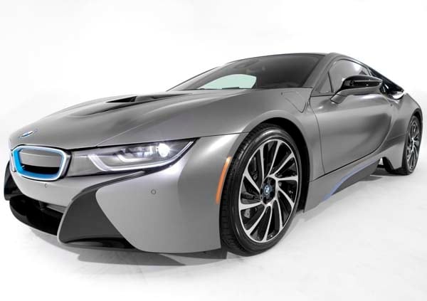 First production BMW i8 nets $825,000 for charity at auction 8