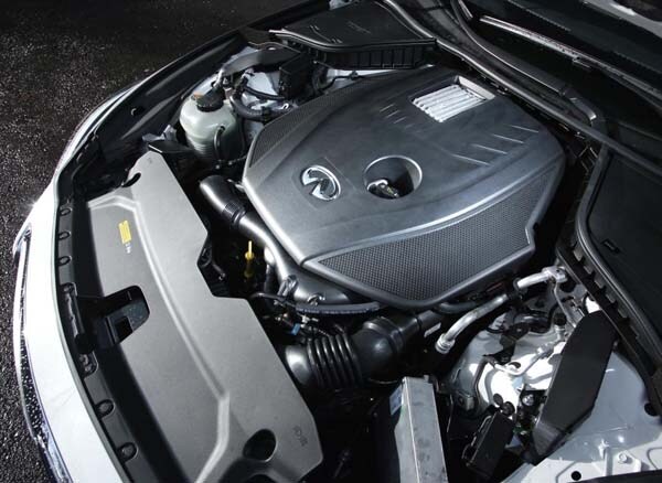 Infiniti Q50 Eau Rouge Concept showcases 560-hp twin-turbo V6 11
