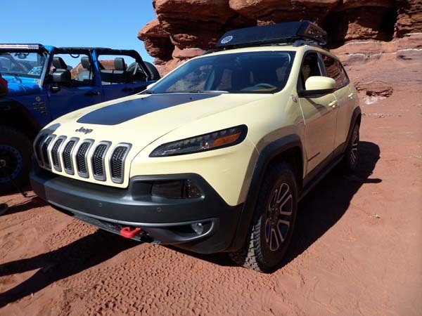 Jeep Confronts the Aftermarket Head-on With New Mopar Parts 9