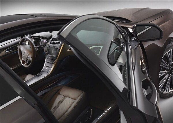 Lincoln launches new Black Label Collection luxury packaging 8