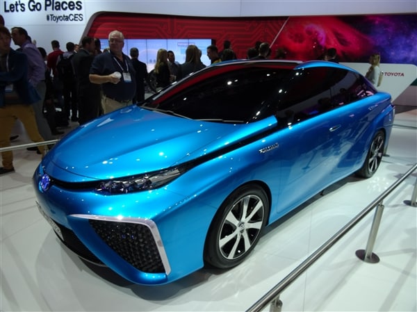 toyota unveils fuel cell concept #4