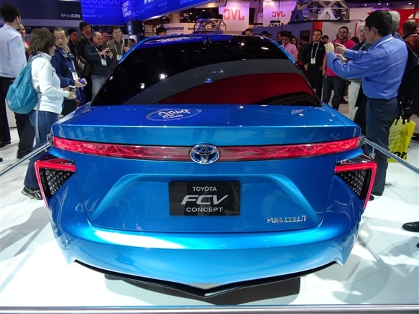 toyota unveils fuel cell concept #3