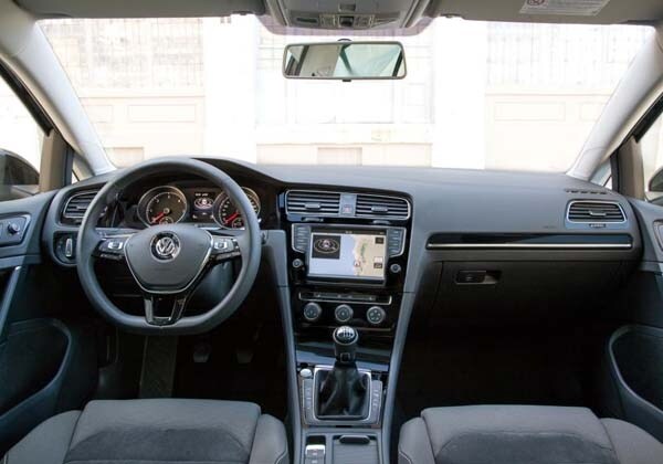 Volkswagen Golf SportWagen Concept previews new U.S. model 7