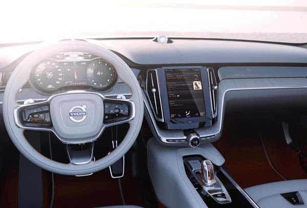 Volvo Concept Estate showcases intuitive new interface 31