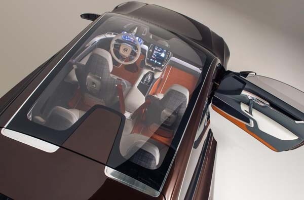 Volvo Concept Estate showcases intuitive new interface 26