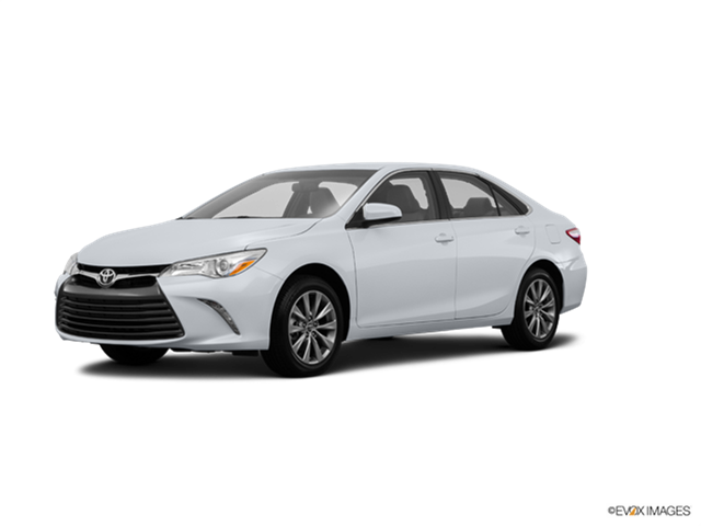 2017 Toyota Camry XLE New Car Prices | Kelley Blue Book