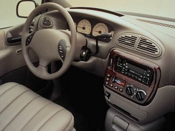 1999 Chrysler Town & Country | Pricing, Ratings & Reviews | Kelley Blue ...