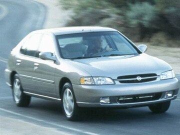 1999 Nissan Altima | Pricing, Ratings & Reviews | Kelley ...