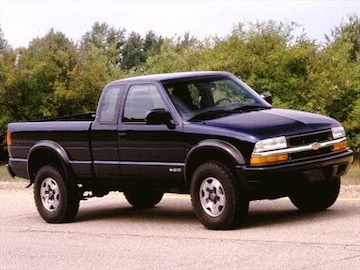 2000 Chevrolet S10 Extended Cab Pricing Ratings Reviews 2000 Chevrolet S10 Extended Cab Exterior