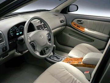 2002 Infiniti I Pricing Ratings Reviews Kelley Blue Book 2002 Infiniti I Interior