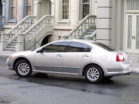 Mitsubishi galant 2004 года