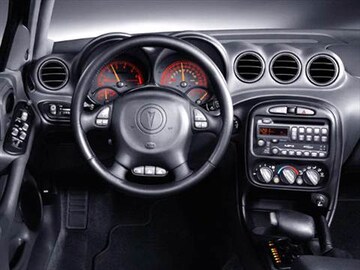 2004 Pontiac Grand Am Pricing Ratings Reviews Kelley Blue Book 2004 Pontiac Grand Am Exterior Interior