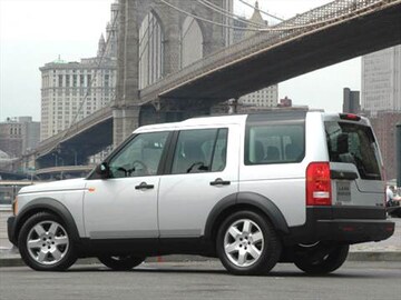 2005 Land Rover LR3 | Pricing, Ratings & Reviews | Kelley Blue Book 2005 Land Rover LR3 | Pricing, Ratings & Reviews | Kelley Blue Book