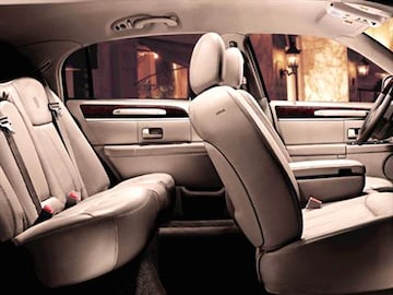 2005 Lincoln Town Car Kelley Blue Book 2005 Lincoln Town Car Interior