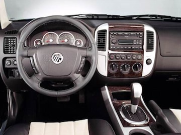 2005 Mercury Mariner Pricing Ratings Reviews Kelley Blue Book 2005 Mercury Mariner Interior