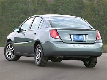 2005 Saturn Ion Pricing Ratings Reviews Kelley Blue Book 2005 Saturn Ion Exterior