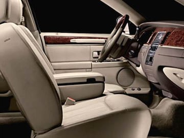 2007 Lincoln Town Car Pricing Ratings Reviews Kelley Blue Book 2007 Lincoln Town Car Interior