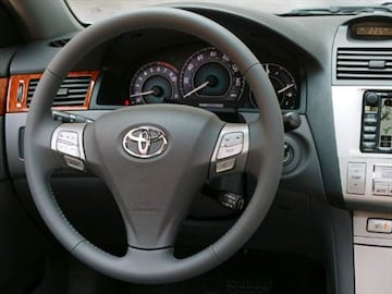 2007 Toyota Solara Pricing Ratings Reviews Kelley Blue Book 2007 Toyota Solara Interior