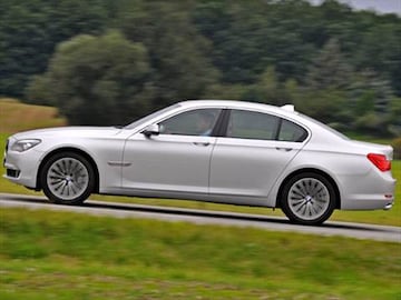 2009 BMW 7 Series | Pricing, Ratings & Reviews | Kelley Blue Book 2009 BMW 7 Series | Pricing, Ratings & Reviews | Kelley Blue Book