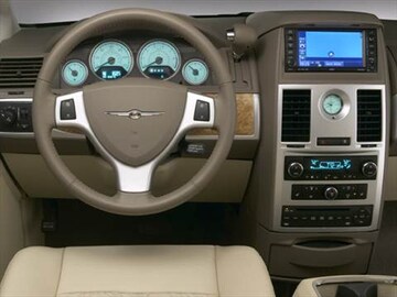 2009 Chrysler Town Country Pricing Ratings Reviews Kelley 2009 Chrysler Town Country Exterior Interior