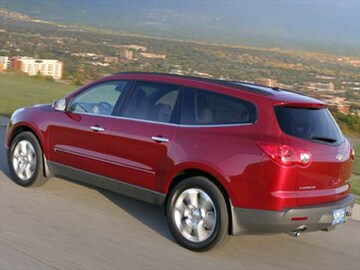 2010 Chevrolet Traverse | Pricing, Ratings & Reviews ...