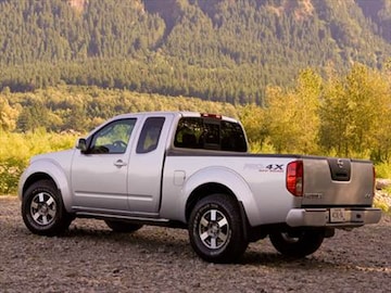 2010 Nissan Frontier King Cab Se At 2010 nissan frontier%20king%20cab rearside ntpue102 - 2010 Nissan Frontier King Cab Se At