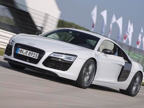 audi r8 цена 2013