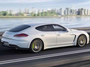 2017 Porsche Panamera Pricing Ratings Reviews Kelley Blue Book 2017 Porsche Panamera Exterior