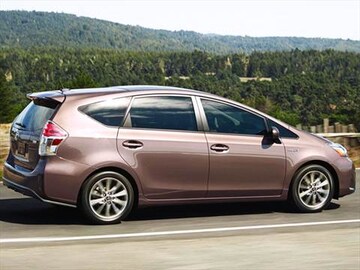 2017 Toyota Prius V Pricing Ratings Reviews Kelley Blue Book 2017 Toyota Prius V Exterior
