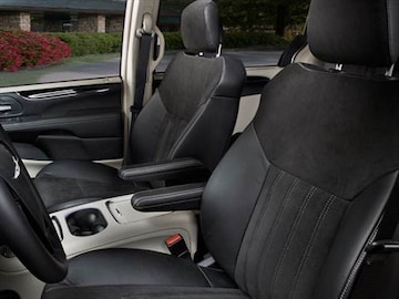 2016 Chrysler Town Country Pricing Ratings Reviews Kelley 2016 Chrysler Town Country Interior