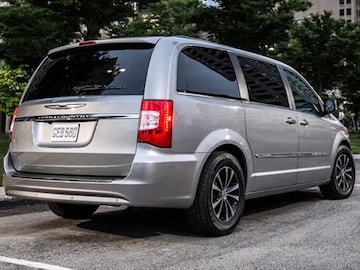 2016 Chrysler Town Country Pricing Ratings Reviews Kelley 2016 Chrysler Town Country Exterior