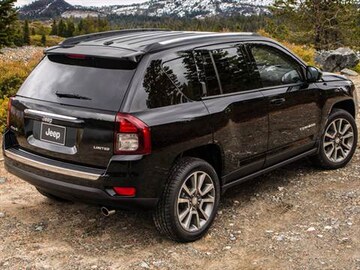 2016 Jeep Comp Pricing Ratings Reviews Kelley Blue Book 2016 Jeep Comp Exterior