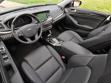 2016 Kia Cadenza Pricing Ratings Reviews Kelley Blue Book 2016 Kia Cadenza Interior