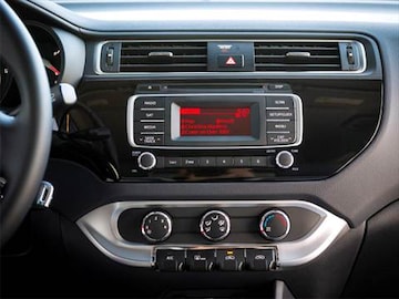 2016 Kia Rio Pricing Ratings Reviews Kelley Blue Book 2016 Kia Rio Interior