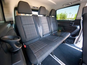 2016 Mercedes Benz Metris Penger Pricing Ratings Reviews 2016 Mercedes Benz Metris Penger Interior