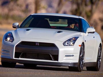 2016 Nissan Gt R Pricing Ratings Reviews Kelley Blue Book 2016 Nissan Gt R Exterior
