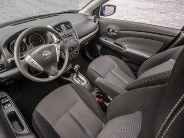 2016 Nissan Versa Pricing Ratings Reviews Kelley Blue Book 2016 Nissan Versa Interior