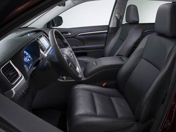 2016 Toyota Highlander Pricing Ratings Reviews Kelley Blue Book 2016 Toyota Highlander Interior