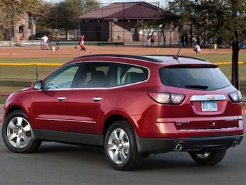 2017 Chevrolet Traverse Pricing Ratings Reviews Kelley Blue Book 2017 Chevrolet Traverse Interior Exterior