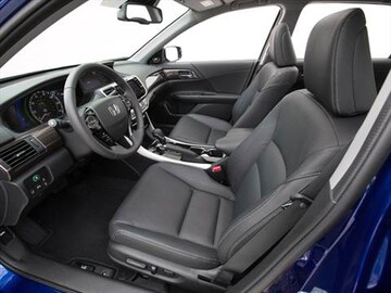 2017 Honda Accord Hybrid Pricing Ratings Reviews Kelley Blue Book 2017 Honda Accord Hybrid Interior