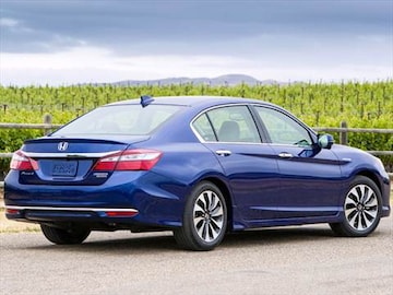 2017 Honda Accord Hybrid Pricing Ratings Reviews Kelley Blue Book 2017 Honda Accord Hybrid Exterior