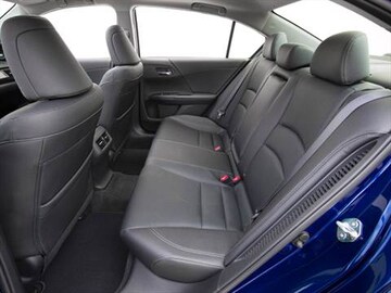 2017 Honda Accord Hybrid Pricing Ratings Reviews Kelley Blue Book 2017 Honda Accord Hybrid Interior