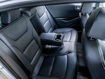 2017 Hyundai Ioniq Electric Pricing Ratings Reviews Kelley 2017 Hyundai Ioniq Electric Interior