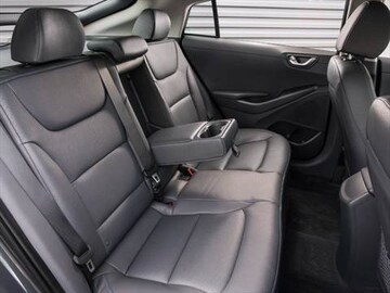 2017 Hyundai Ioniq Hybrid Pricing Ratings Reviews Kelley Blue 2017 Hyundai Ioniq Hybrid Interior