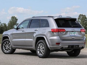 2017 Jeep Grand Cherokee Pricing Ratings Reviews Kelley Blue Book 2017 Jeep Grand Cherokee Exterior