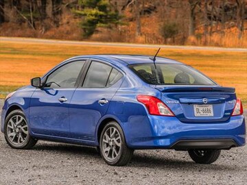 2017 Nissan Versa Pricing Ratings Reviews Kelley Blue Book 2017 Nissan Versa Exterior