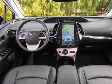 2017 Toyota Prius Prime Pricing Ratings Reviews Kelley Blue Book 2017 Toyota Prius Prime Interior